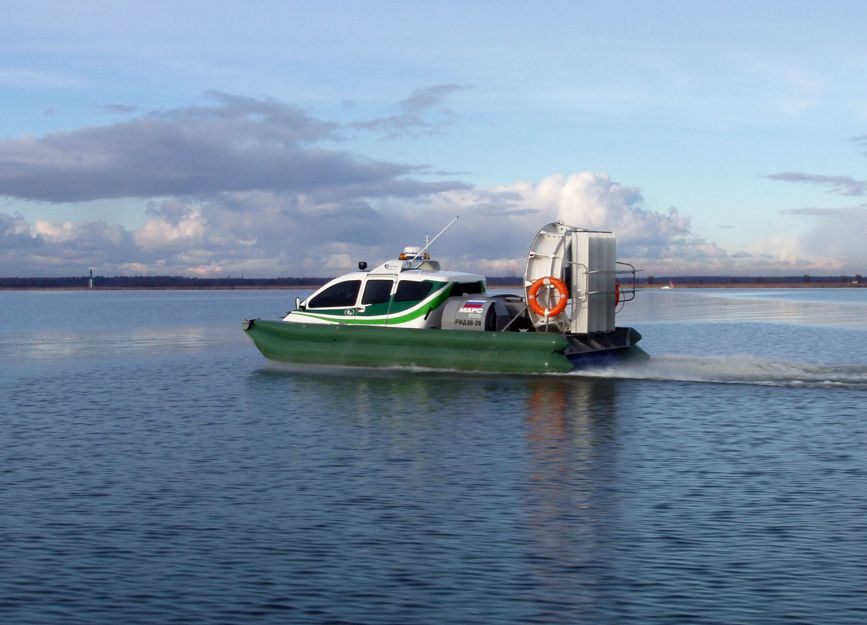 Amphibious Boat MARS 700